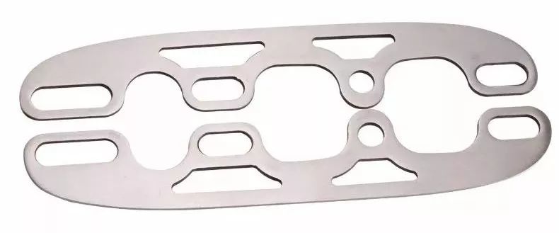 What kind of steel does ice skate use?