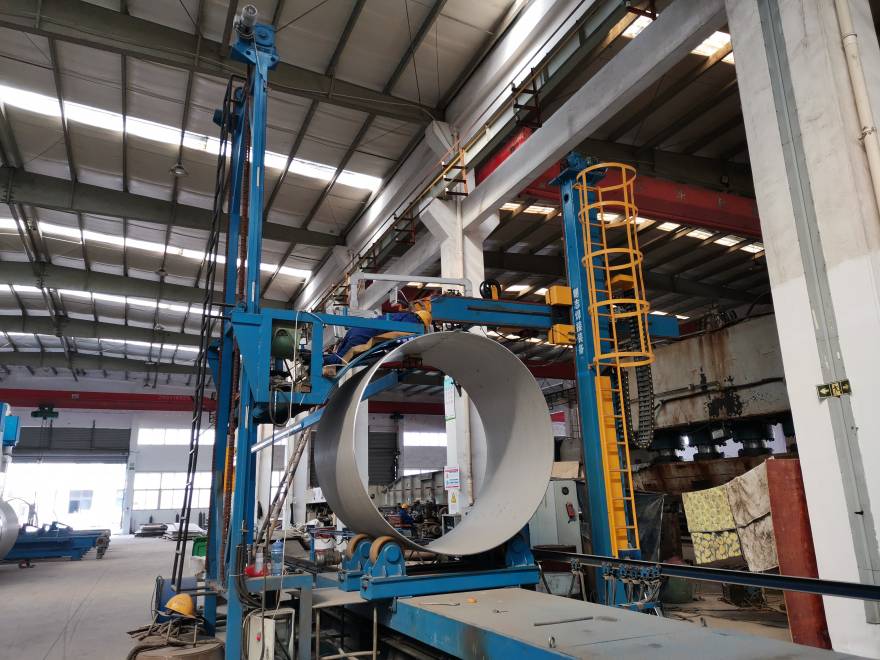 What are the types of welding?