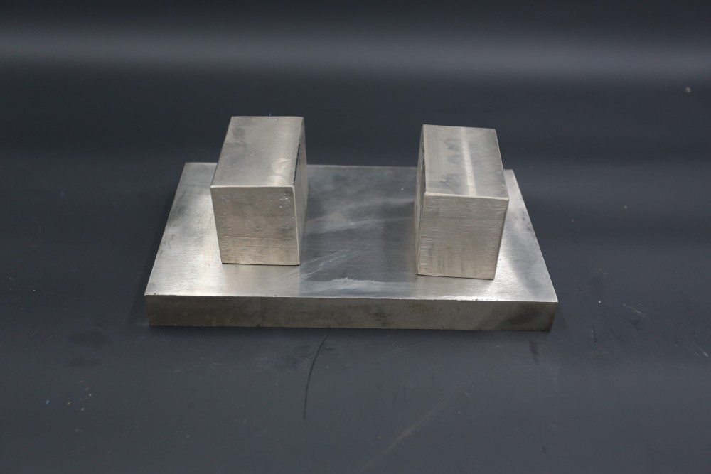 Effect of Carbon, Chromium and Nickel on Microstructure and Properties of Austenitic Stainless Steel