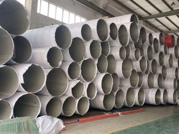 Alloy 625 welded pipe with woven bag in oil and gas industry